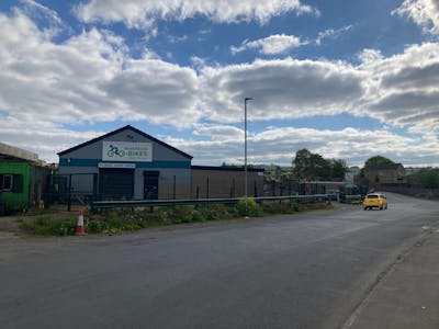 Harrogate Road, Bradford, Retail To Let - Out 3.jpg