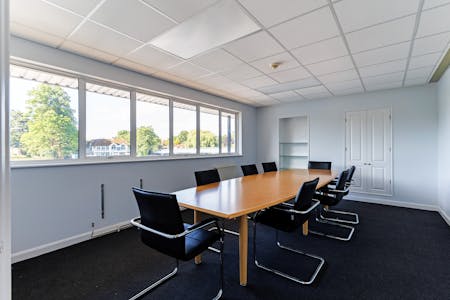 DB Marine Building, Ferry Lane, Cookham on Thames, Office To Let - 95149_D B Marine Cookham Bridge 14.jpg