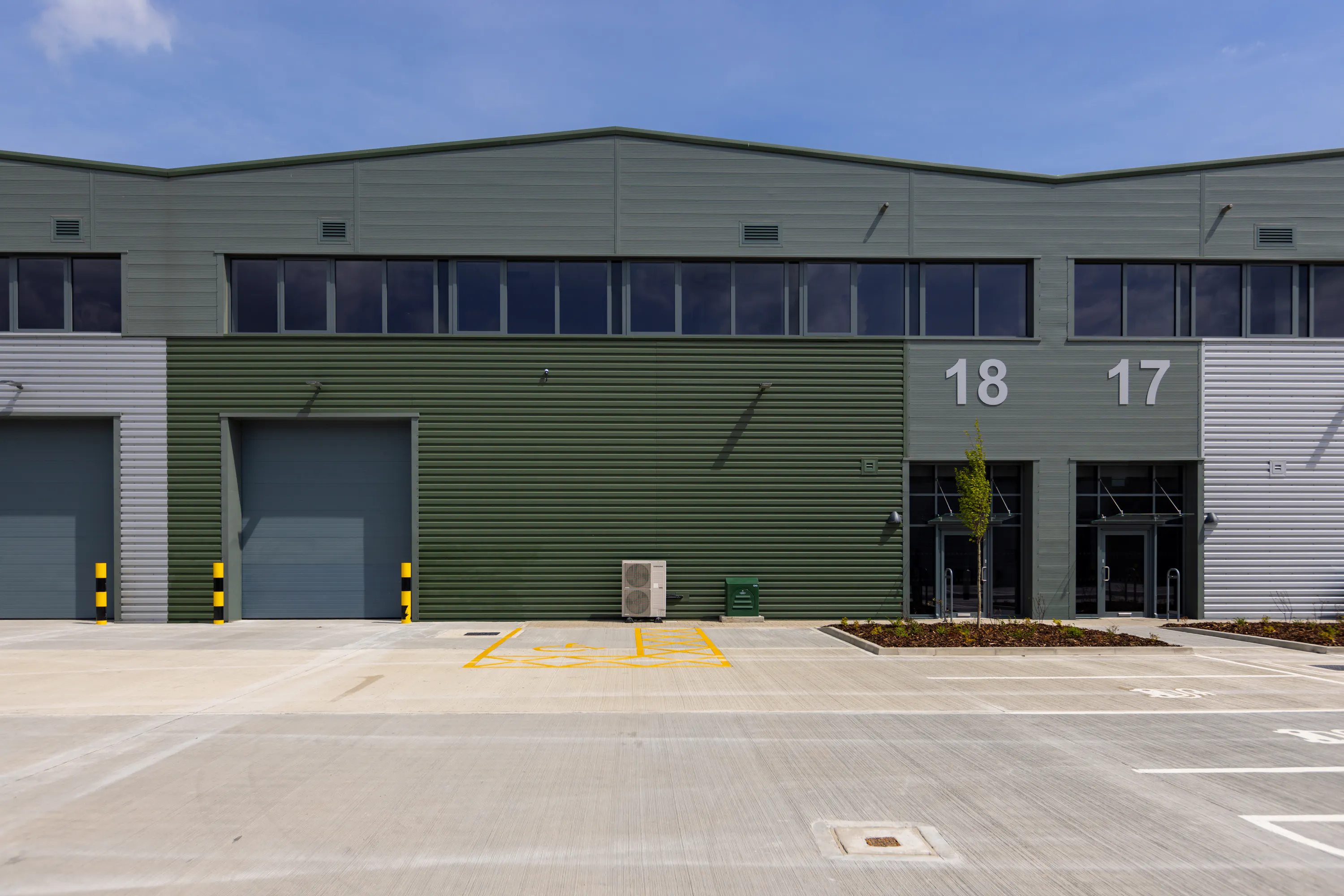 Unit 18 T45, Aire Valley Road, Leeds, West Yorkshire, LS9 0AA