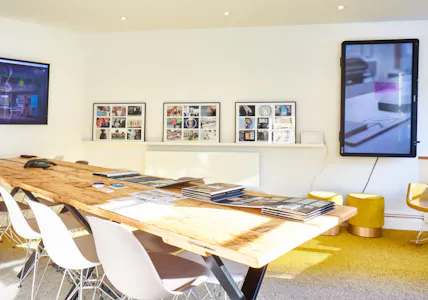 22A Arlington Way, London, Office To Let - Arlington way 2.jpeg