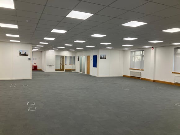 Beaufort Court, Bristol, Office To Let - IMG_1929.JPG