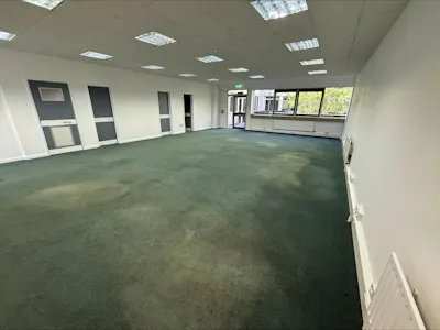 2 Millfield, Watford, Warehouse To Let - processed-A6D5118A-24CD-4348-93E9-7326066F0F15.jpeg