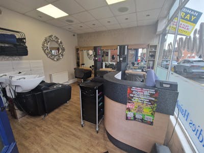 5 North Street, Rochford, Residential / Retail For Sale - 5b95e0423c164dcd80c4595452322d36.jpg