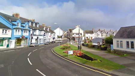 Bank House, Fishguard, Mixed Use / Retail - In Town To Let - _91764414_untjitled.jpg
