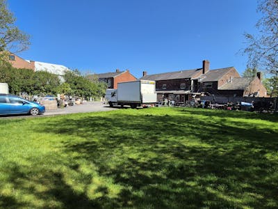 481 Oldham Road, Manchester, D1 (Non Residential Institutions) / Leisure / Office / Retail To Let - 20260423_125310.jpg