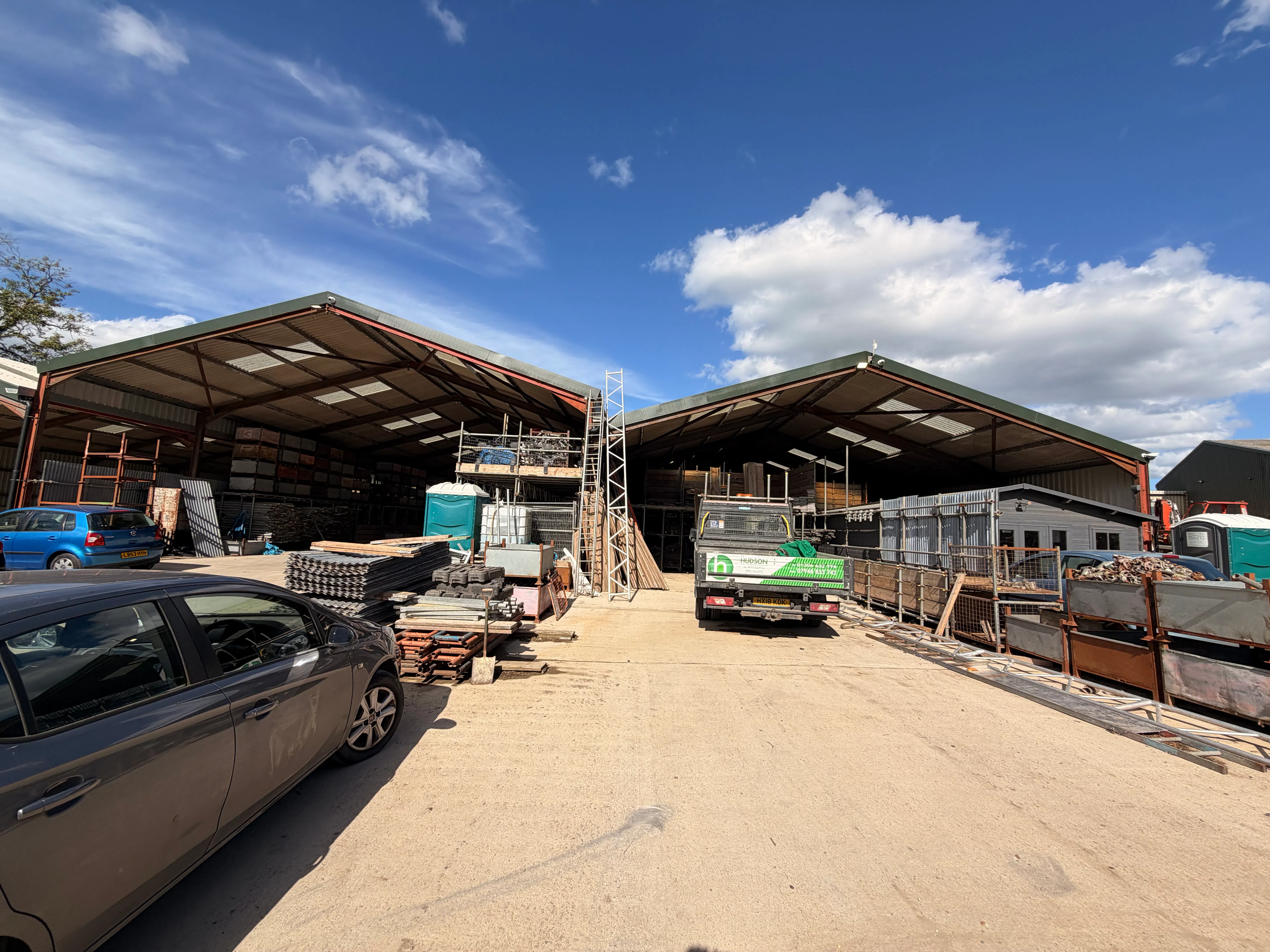 Warehouse at Eastwood Farm, Newdigate, Industrial To Let - IMG_8294.jpeg