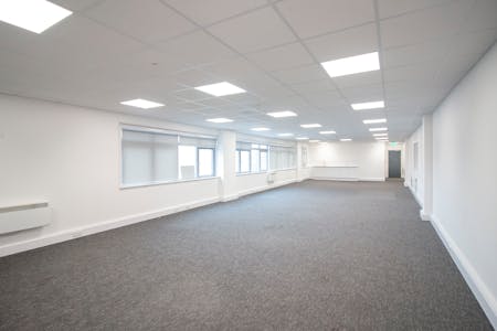 Unit 1 Slough Interchange Industrial Estate, Slough, Industrial / Warehouse To Let - 5.jpg