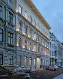 Révay 10, Révay 10 Office Building, Budapest, Office To Let - 484_Revay_Palota_CAM02_final.jpg