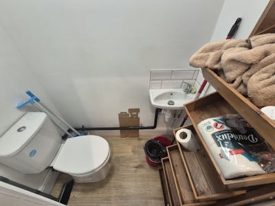 64 Stockport Road, Cheadle, Retail To Let - 20251107_124206.jpg