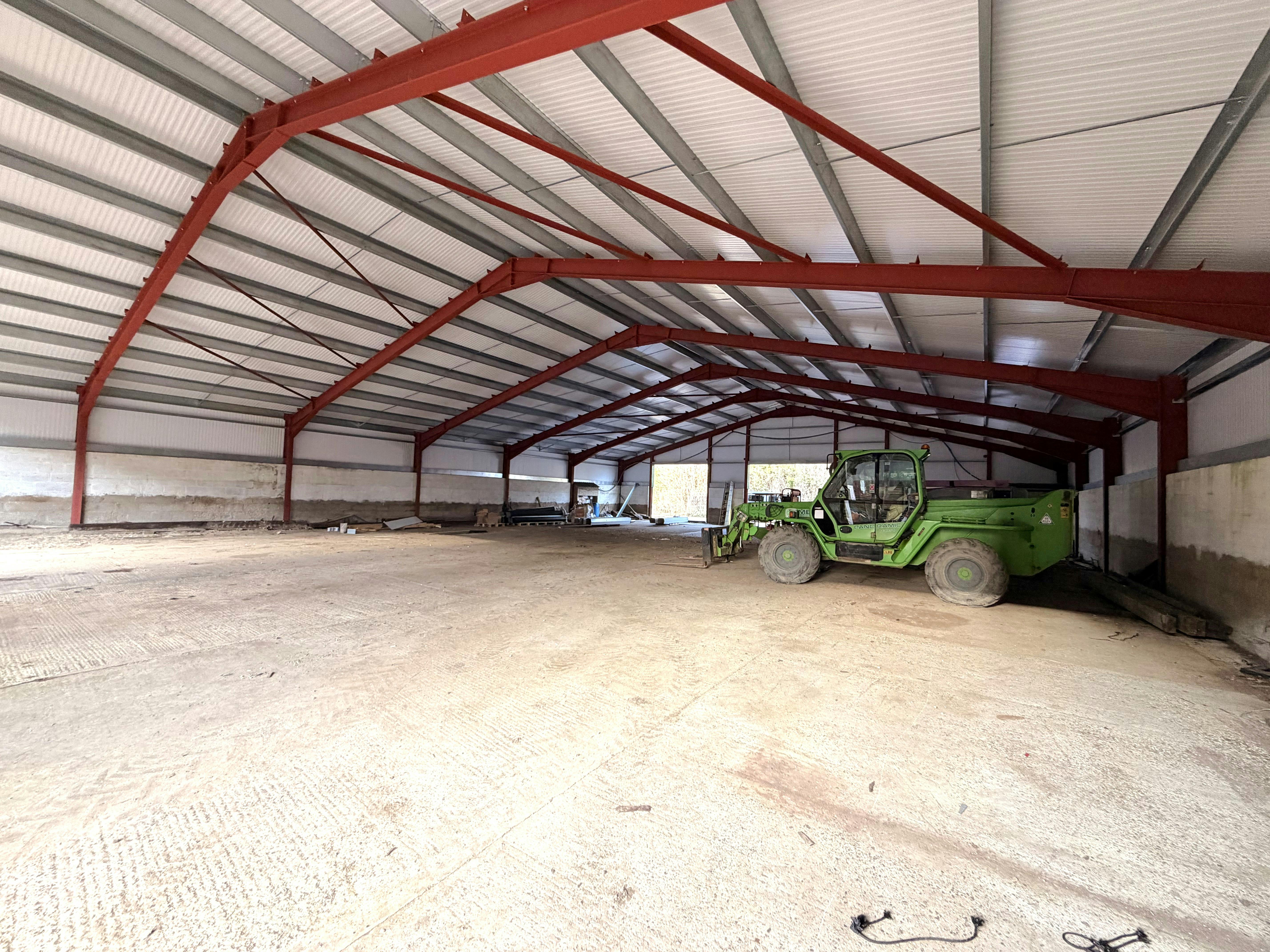 Broomlands Farm, Warnham, Industrial / Other To Let - IMG_2134.jpeg