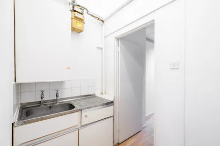 8 Gilpin Road, London, Leisure / Office / Retail To Let - Gilpin Rd 8 - 7.jpg