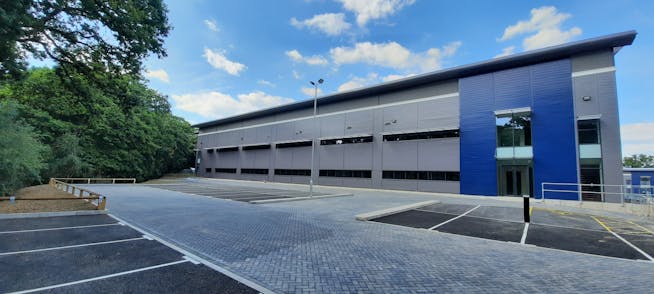 Unit 1 Tyson Park, Basingstoke, Industrial / Industrial To Let - 20200722_144657.jpg