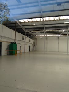 Unit C Phoenix Centre, Southampton, Industrial / Warehouse To Let - IMG_20180702_141106.jpg