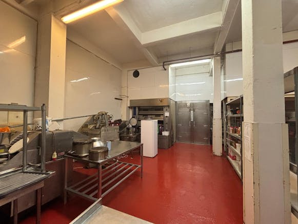 34 Bogmoor Place, Glasgow, Industrial To Let - PHOTO20250521214135 2.jpg