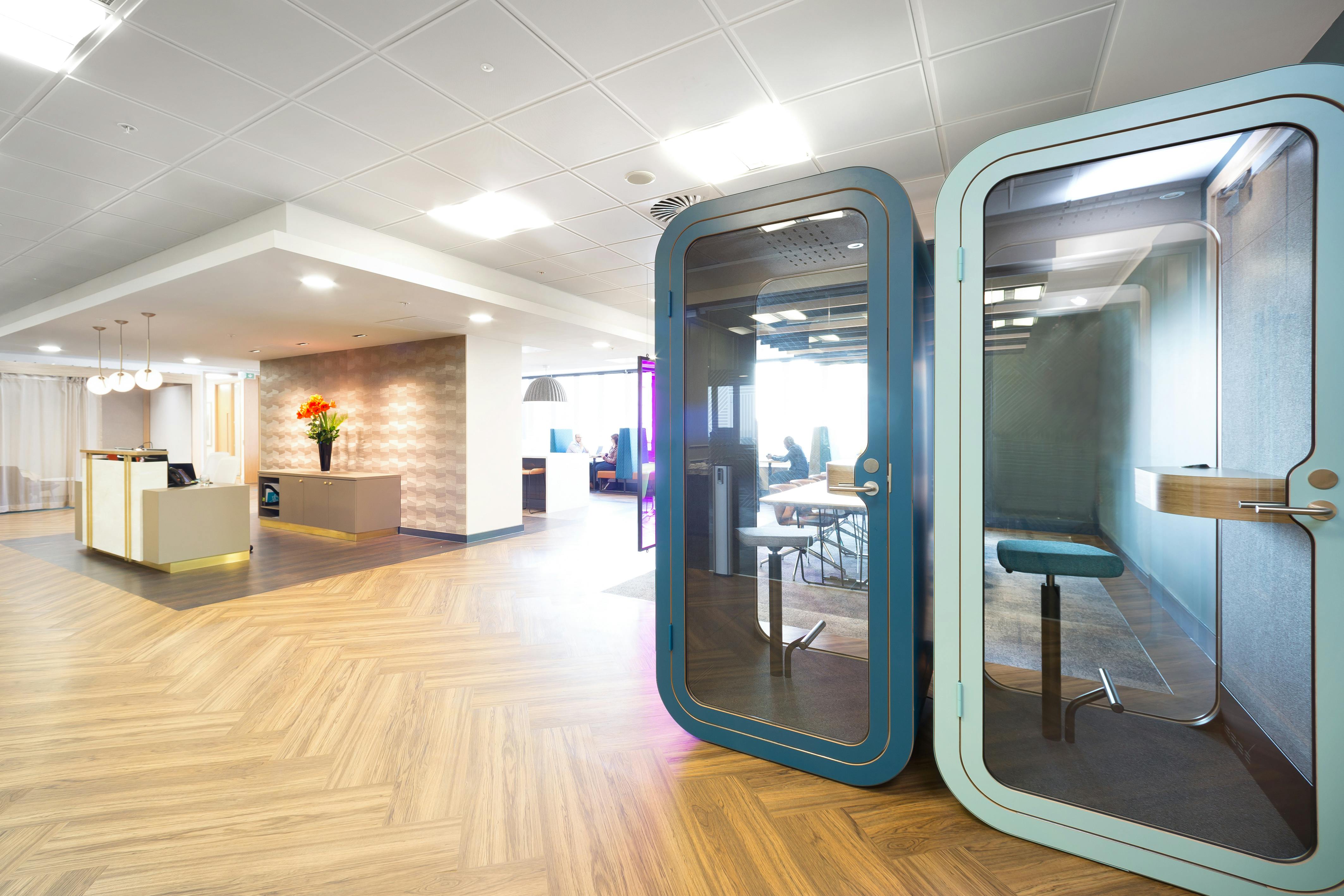 Office in London - photo 2