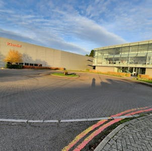 2 Astolat Way, Guildford, Industrial / Light Industrial / Office For Sale - 20251104_154613.jpg