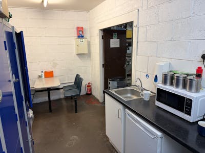 Unit 7 Upper Crossgate Road, Redditch, Industrial/Logistics For Sale - IMG_4923.JPG