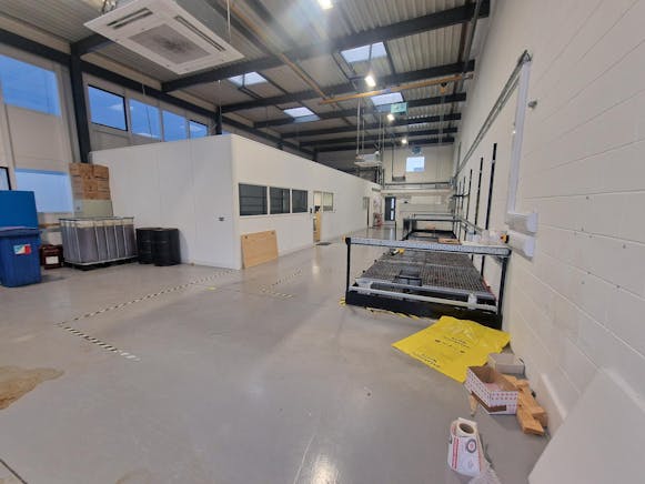 Spectrum Court, Intec Business Park, Basingstoke, Industrial / Industrial To Let - 20241101_140219.jpg