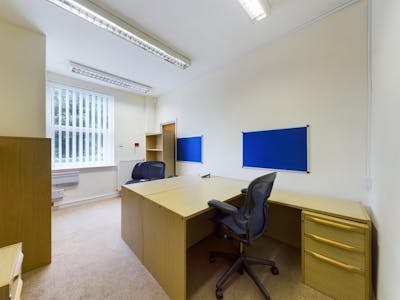 Oakridge House, Wellington Road, High Wycombe, Serviced Office To Let - Internal 1.jpg