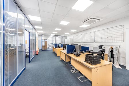 Unit 10, London, Office To Let / For Sale - 691664 2.jpg