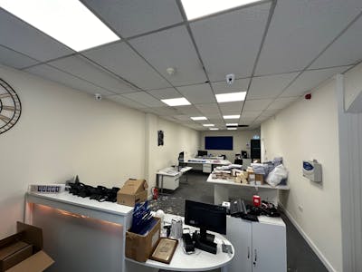 16 Bridge Place, Worksop, Office / Retail To Let - IMG_1817.jpg