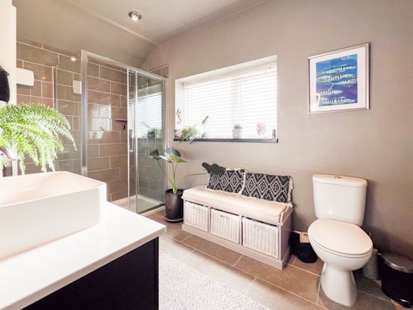 32 & 32A New Road, Porthcawl, Other / Retail For Sale - 32A New Road010.jpg