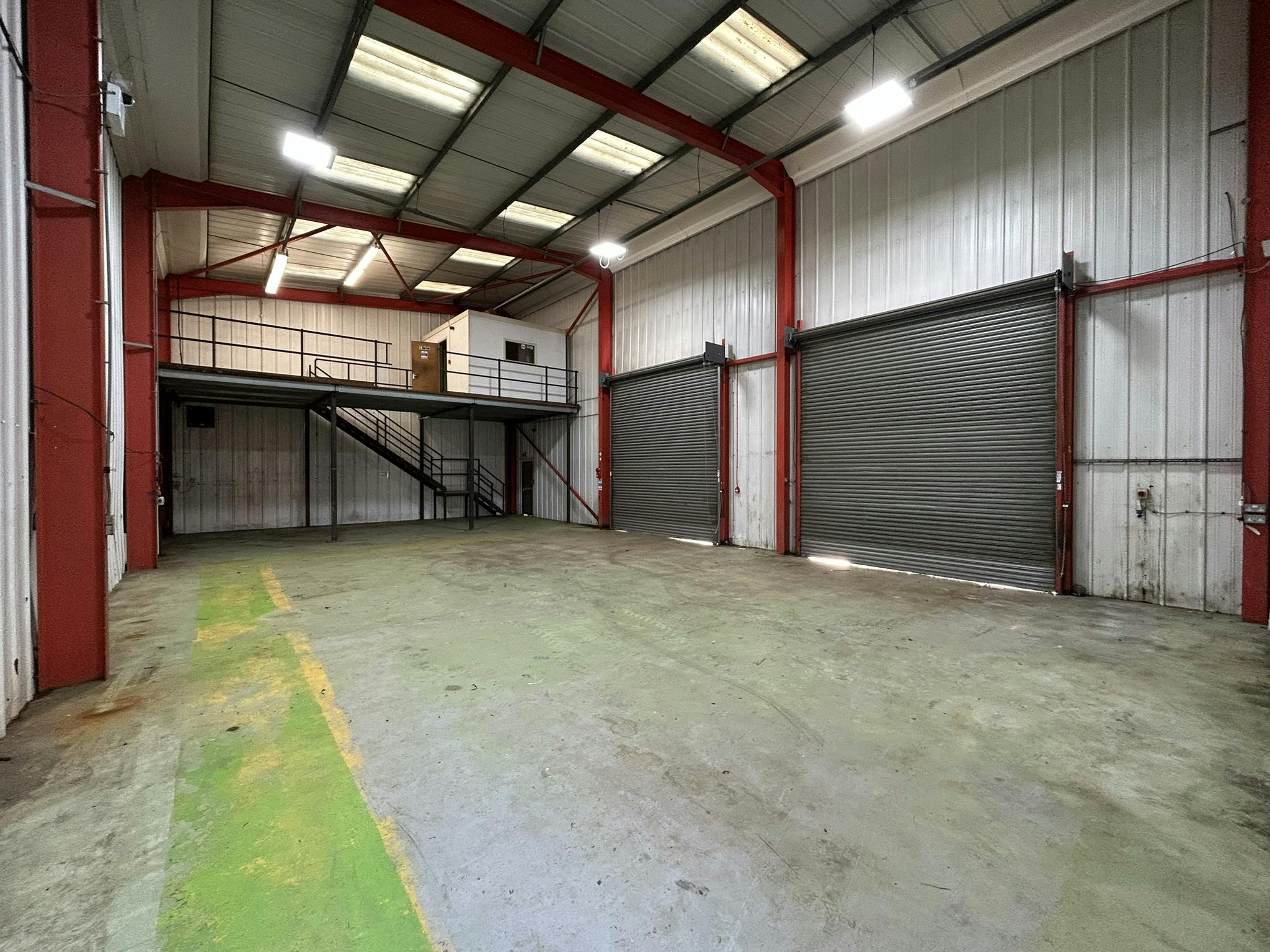 Link House, Swindon, Industrial To Let / For Sale - IMG_7014.JPEG