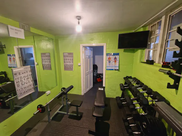 R/o 440 Dunstable Road, Luton, Industrial / Office / Other / Retail To Let - WhatsApp Image 2026-07-15 at 10.41.10.jpeg