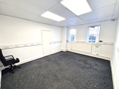 M6b Maxron House, Green Lane, Stockport, Office To Let - 20231205_094023.jpg