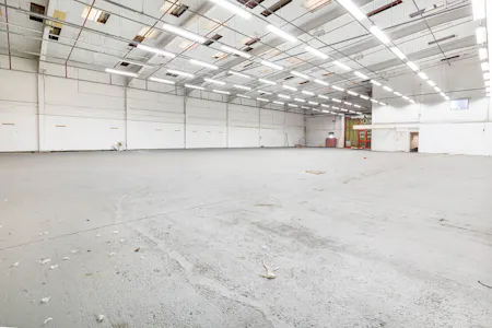 Unit 3 Meridian Trading Estate, Charlton, Industrial / Trade Counter To Let - Forest_Real_EstateUnit_3_Meridian_Trading_Estate23.jpg