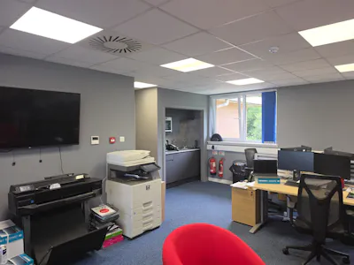 29 Lonmay Place, Glasgow, Office For Sale - 29 Lonmay Place - 005.jpg