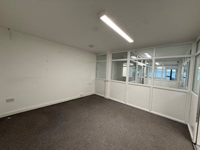 Studios at Lifford Lane, Birmingham, Leisure / Office To Let - Photo 23-01-2026, 14 07 17.jpg