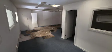 Unit 35, Pevensey, Industrial To Let - IMG-20260807-WA0030.jpg