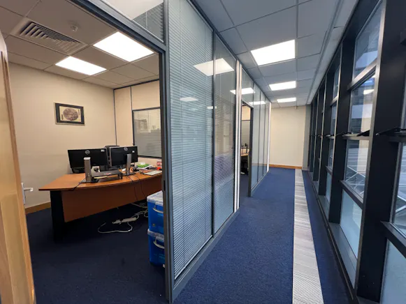 15 Beaufort Court, London, Health & Fitness / Offices / Retail To Let - IMG_6196.jpeg