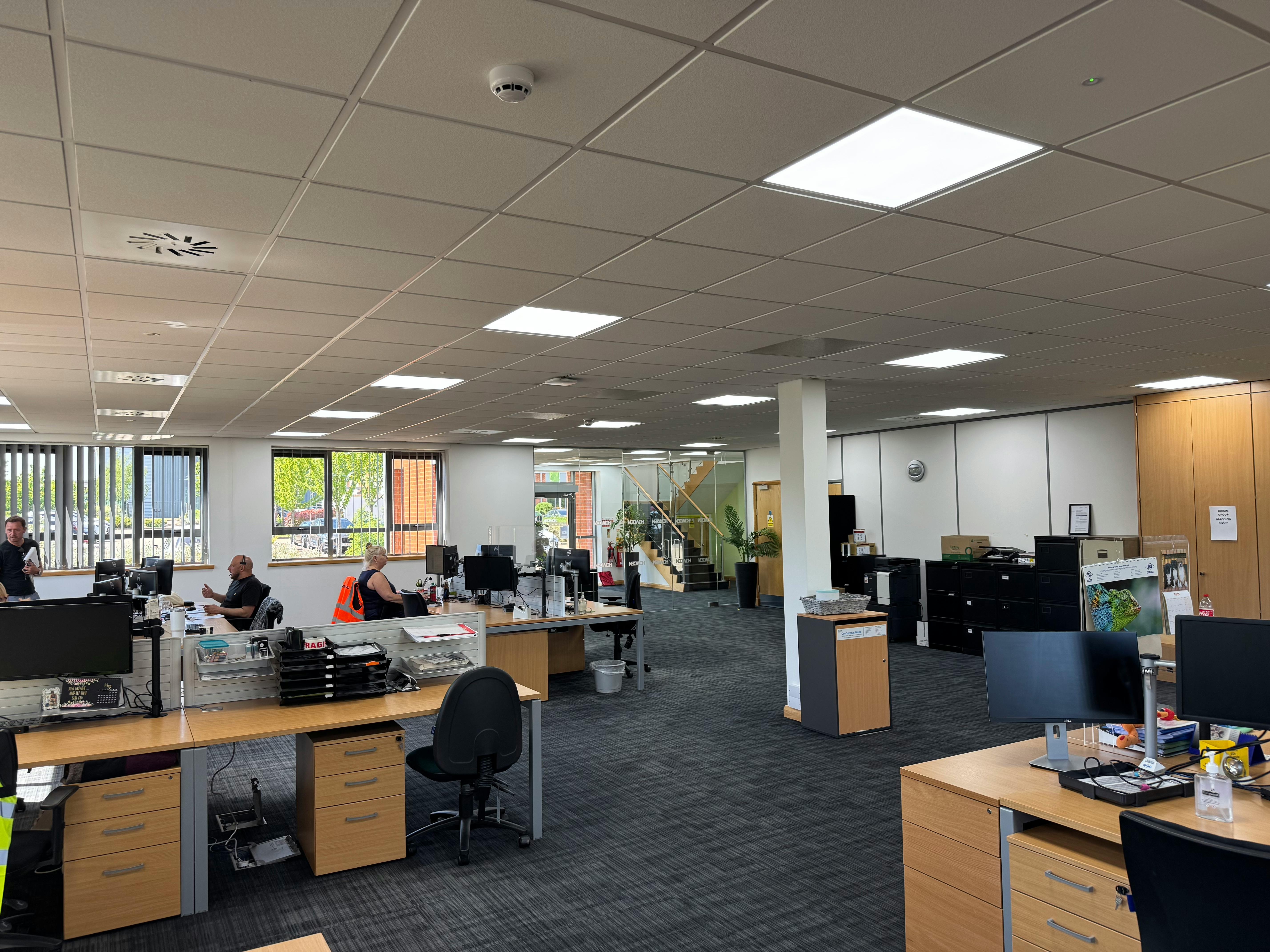 Office in Northampton - photo 3