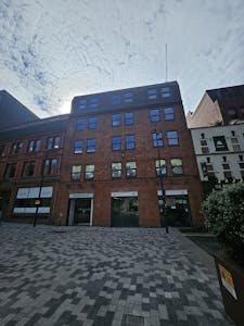 Queens Court, 24 Queen Street, Manchester, Office To Let - 20260326_111032.jpg