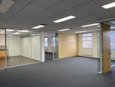 Cavendish House, Egham, Office To Let - 1.jpg