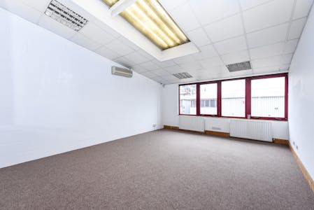 20 Metro Business Centre, Park Royal, Industrial To Let - 390850 4.jpg