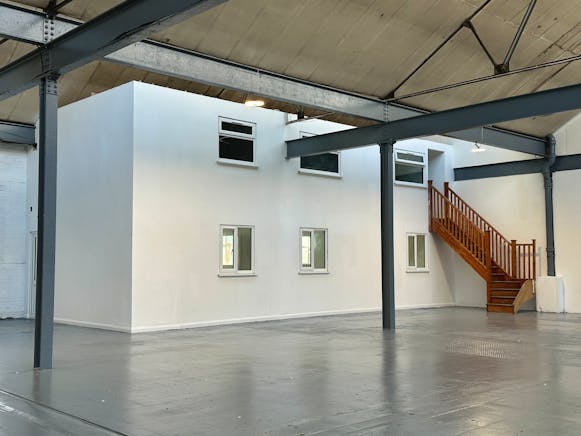 Unit 11a Britannia Estate, Leagrave Road, Luton, Industrial To Let - IMG_5579.JPG