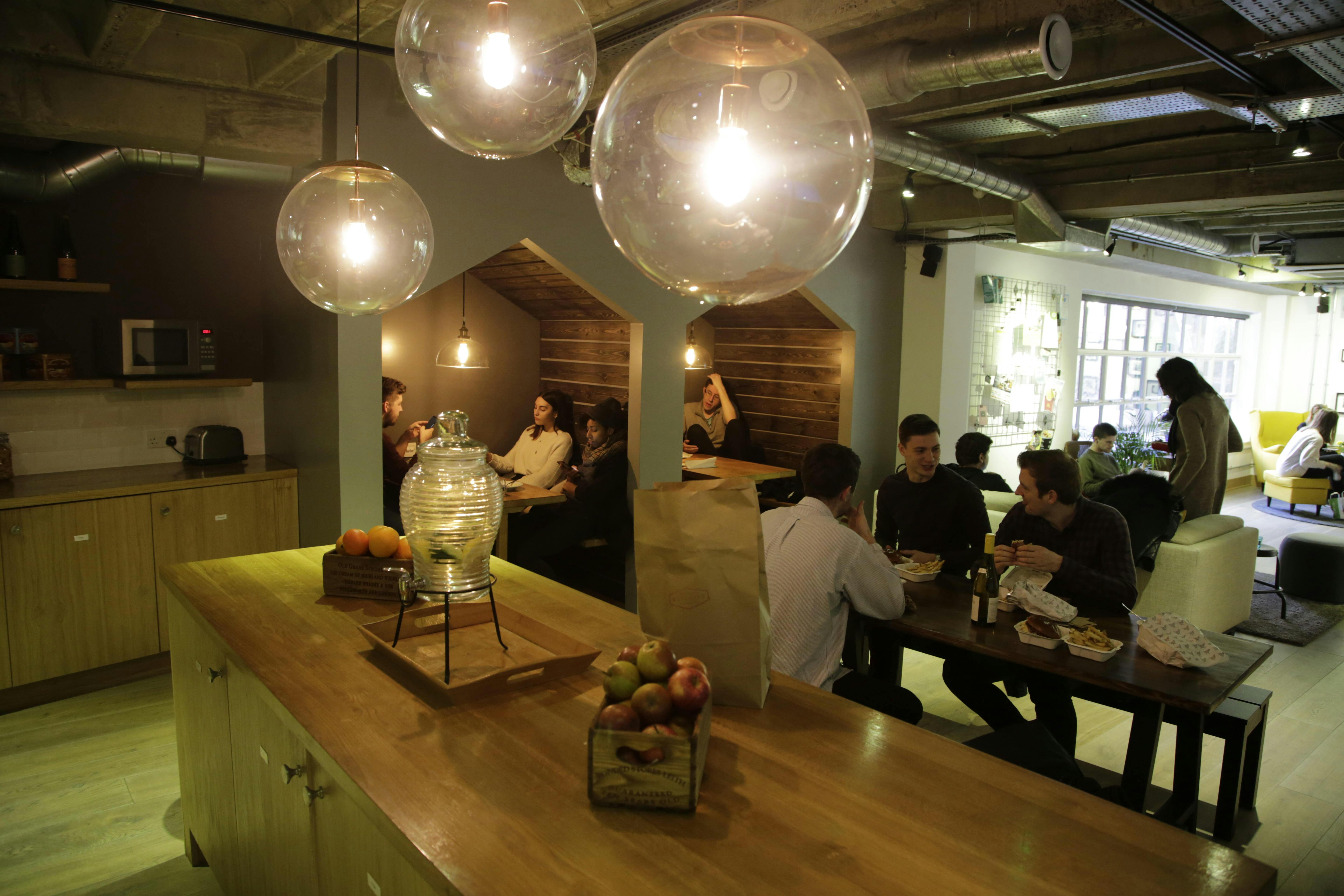 2 Bath Place, London, Offices To Let - 3.jpg