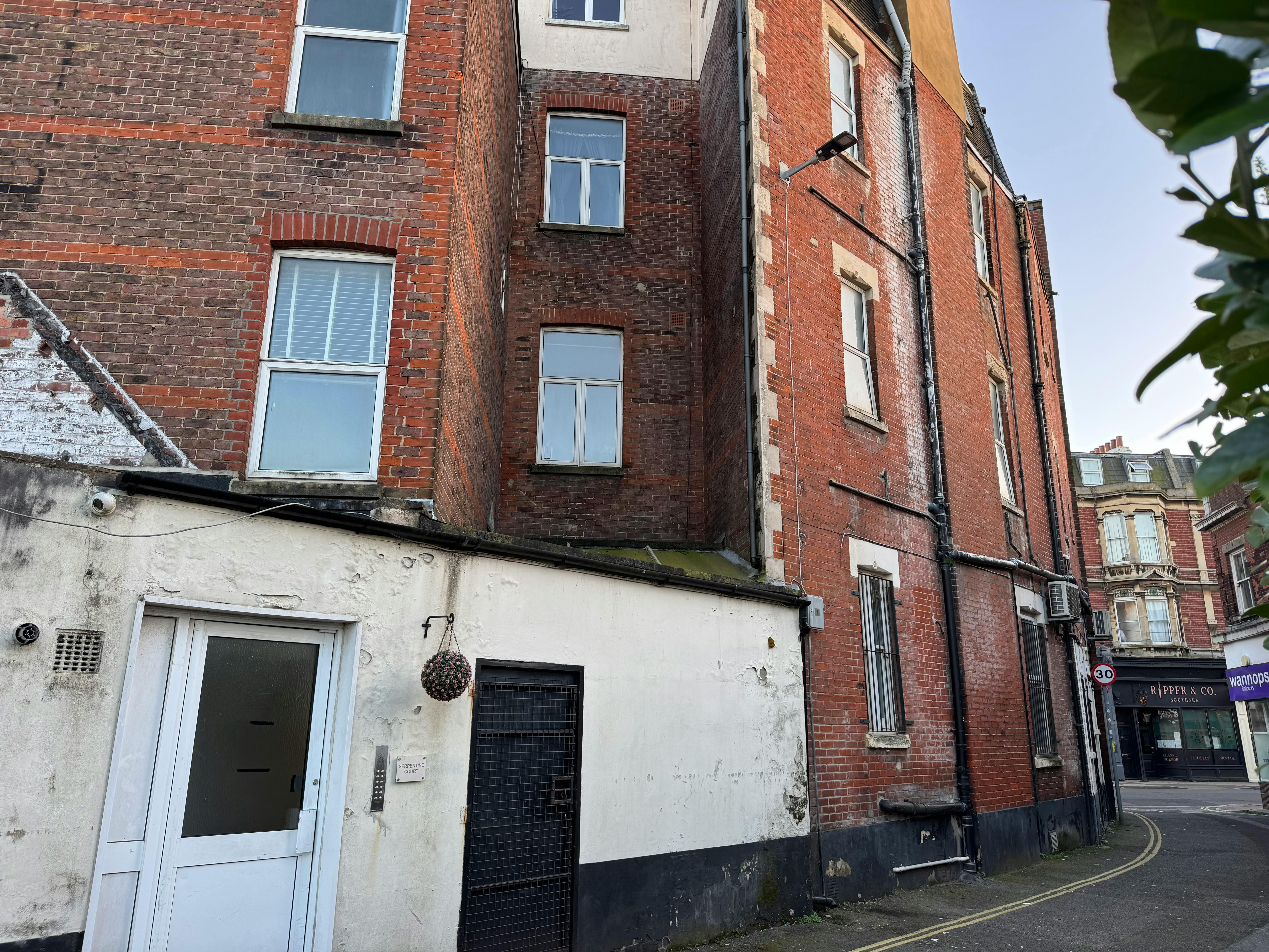 53 Osborne Road, Southsea, Retail To Let / For Sale - IMG_2951.jpeg