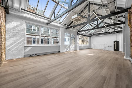 22 - 23 Brownlow Mews, London, Office To Let - OLPILBrownlowMews39.JPG