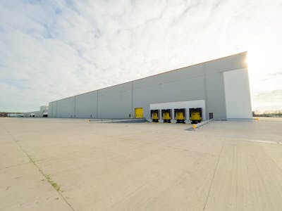 Titan, Knowsley Industrial Estate, Liverpool, Industrial/Logistics To Let - TitanKnowsley20210201iP12ProMax0051_full.jpg