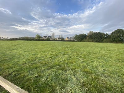Whinmoor Fields, Skeltons Lane, Leeds, Development Land / Development Site / Land / Mixed Use For Sale - IMG_2319.JPG
