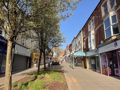 23 Middle Street, Yeovil, Retail To Let - IMG_2205.JPG