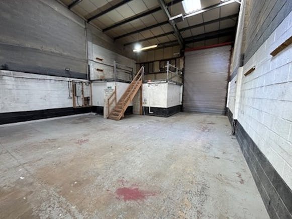 Unit 4 Enterprise Centre, Basingstoke, Industrial To Let - Picture6  EC  25 07 2025.jpg