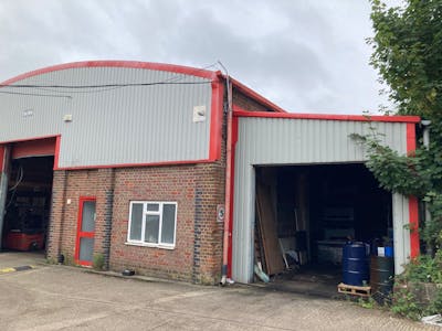 208-210 Bellingdon Road, Chesham, Development / Industrial / Investment For Sale - photo 1.jpeg