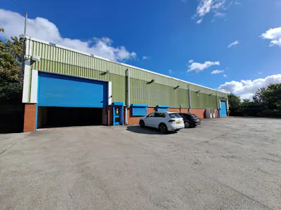 Unit 40, Delph Industrial Estate, Brierley Hill, Industrial / Trade Counter / Warehouse To Let - p1.jpg
