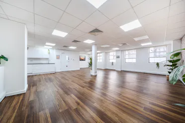 8 Baltic Street East, London, Offices To Let - 1483278 (12).jpg - More details and enquiries about this property