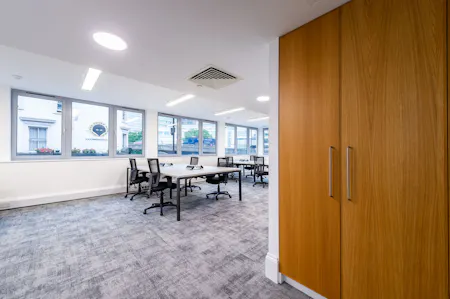 1 Bell Street, London, Office To Let - mj-associates-1-bell-street-76.jpg